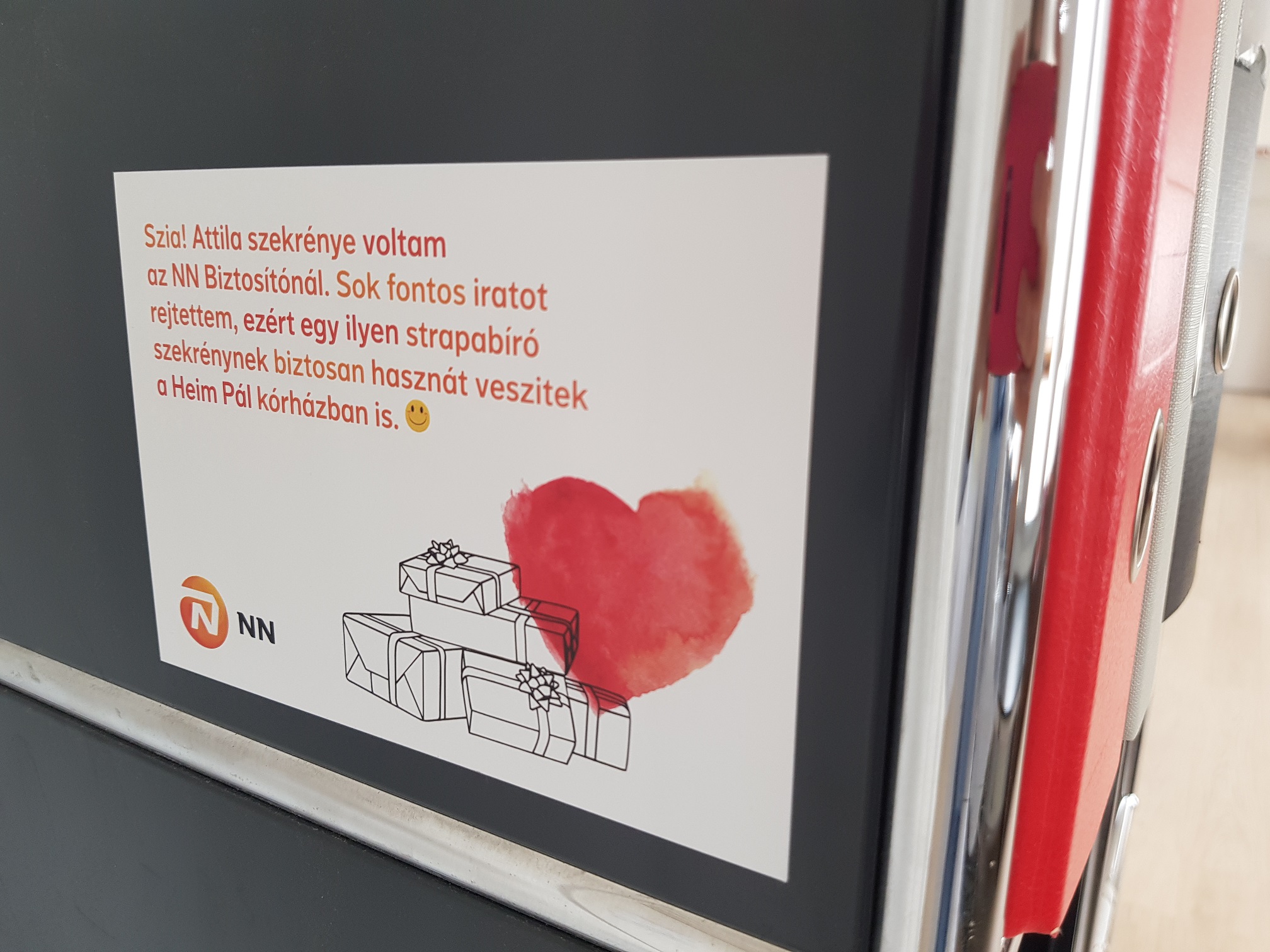 A Heim Pál Gyermekkórházban folytatják karrierjüket az NN Biztosító irodabútorai